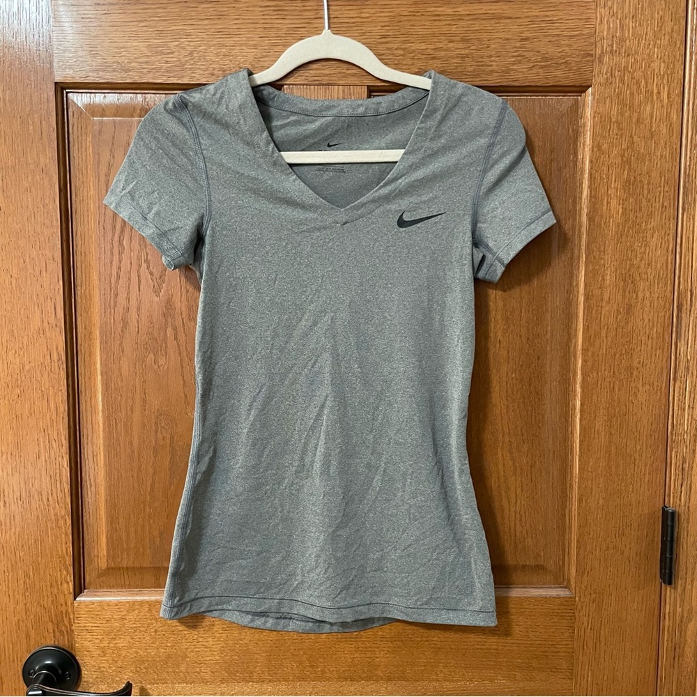 Grey Nike drifit top